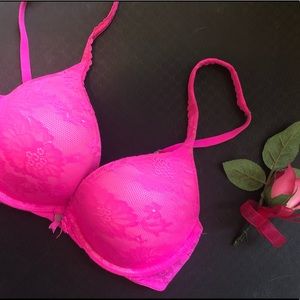 2/$20 Body by VS Push Up Bra 34C